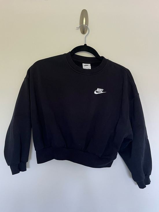 Nike Sweaters - Nike Black Women's Crewneck Sweatshirt with White Logo